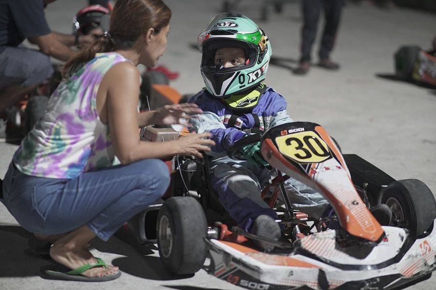 Max with mother Christinni