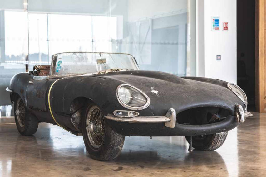 jaguar-classic-e-type-4