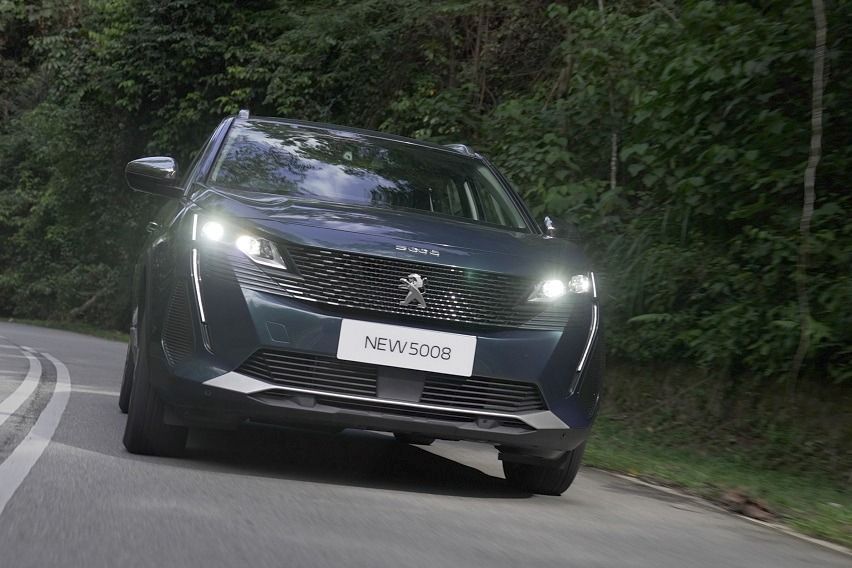 WATCH: 'ASEAN-made' Peugeots roll out from production facility in Malaysia Peugeot 5008