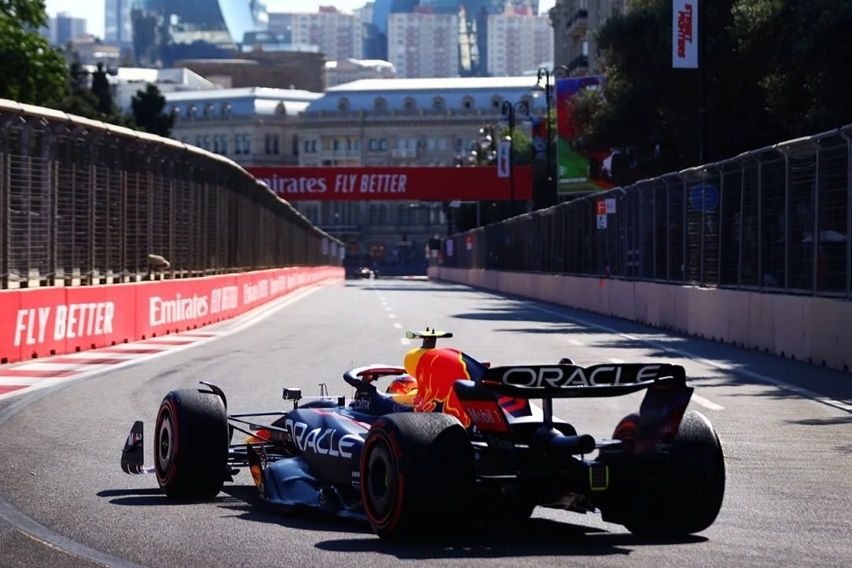 Red Bull Raih Poin Maksimum di GP Azerbaijan, Ferrari Gagal Total Red Bull Raih Poin Maksimum di GP Azerbaijan, Ferrari Gagal Total