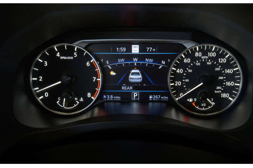2023-altima-4