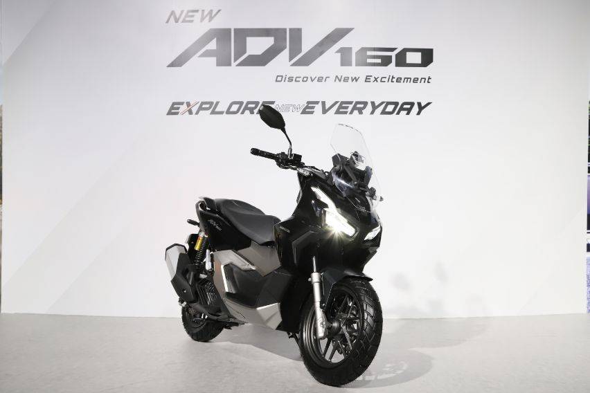 Pahami 8 Perbedaan New Honda ADV160 CBS Dan ABS Sebelum Membelinya ...