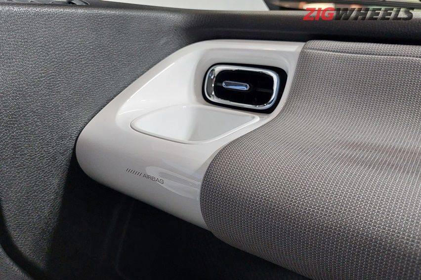 wuling air ev interior