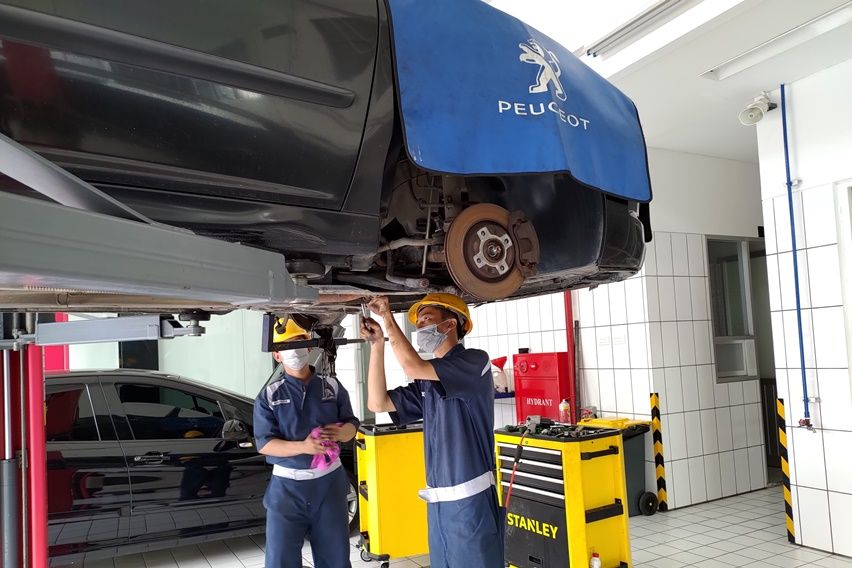 Program Perawatan dan Jaminan Suku Cadang Astra Peugeot Program Perawatan dan Jaminan Suku Cadang Astra Peugeot