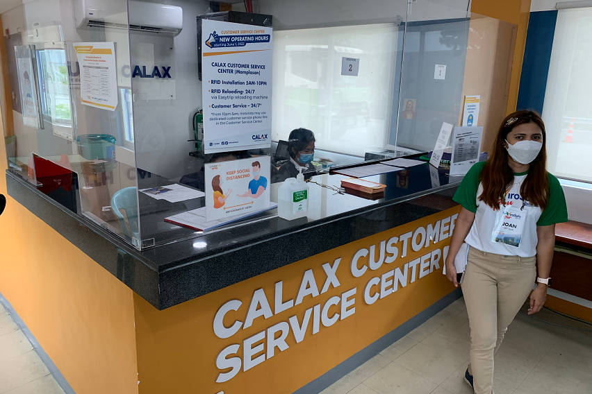 calax customer service desk