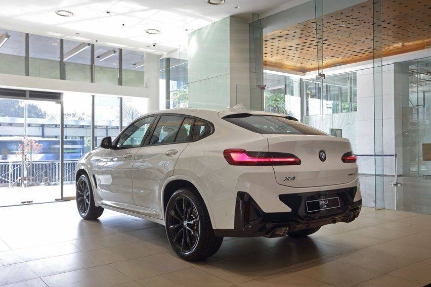 New BMW X4