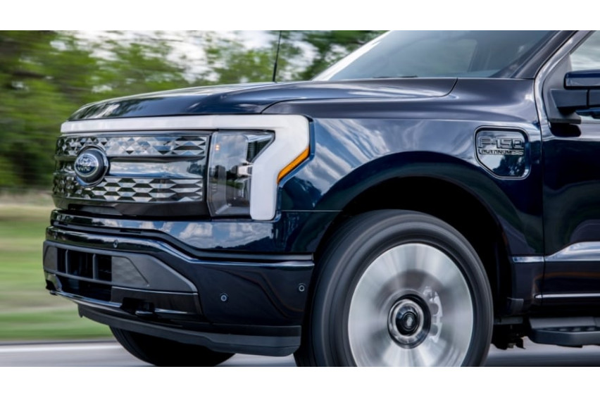 Ford F-150 Lightning increases standard range, and pricing, too Ford F-150 Lightning increases standard range, and pricing, too