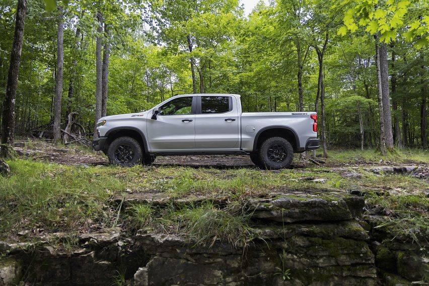 2023 Chevrolet Silverado ZR2 Bison