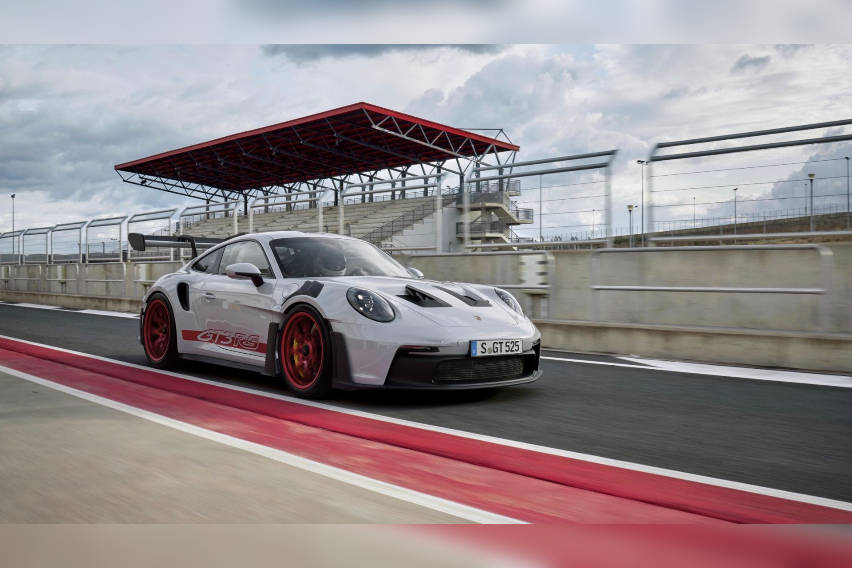 new porsche 911 gt3 rs