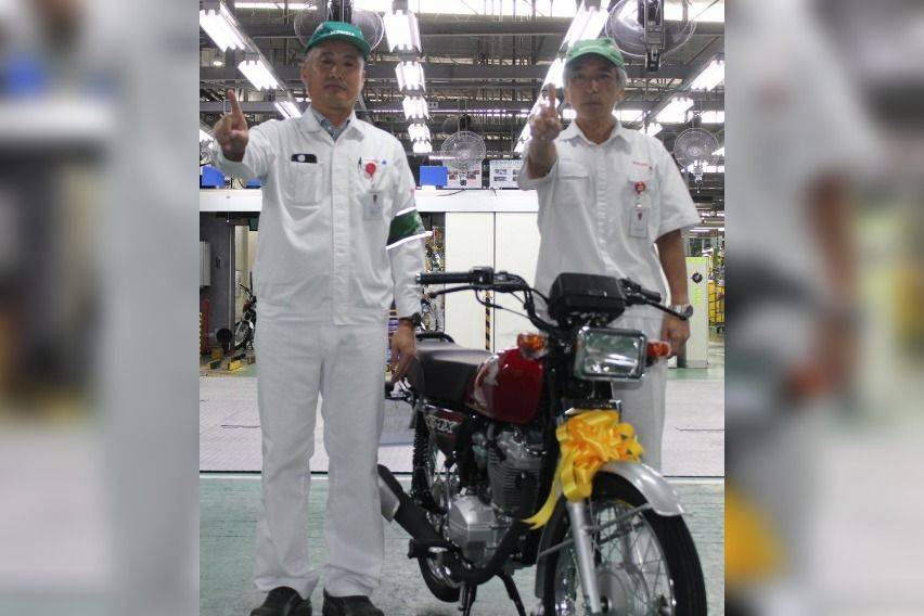 Honda Philippines, Inc. President Susumu Mitsuishi and Executive Vice President Kohei Yamamoto