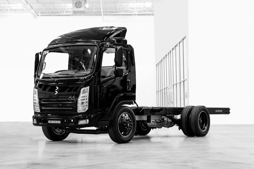 Bentuknya Mirip Isuzu Elf, Truk Listrik Ini Sanggup Tempuh Jarak 300 Km Lebih! Bollinger Truck
