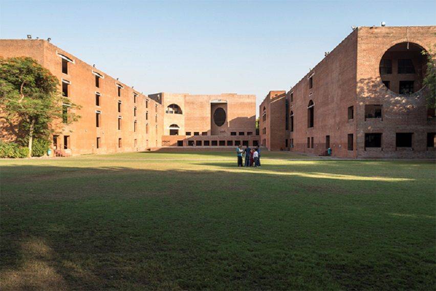iima