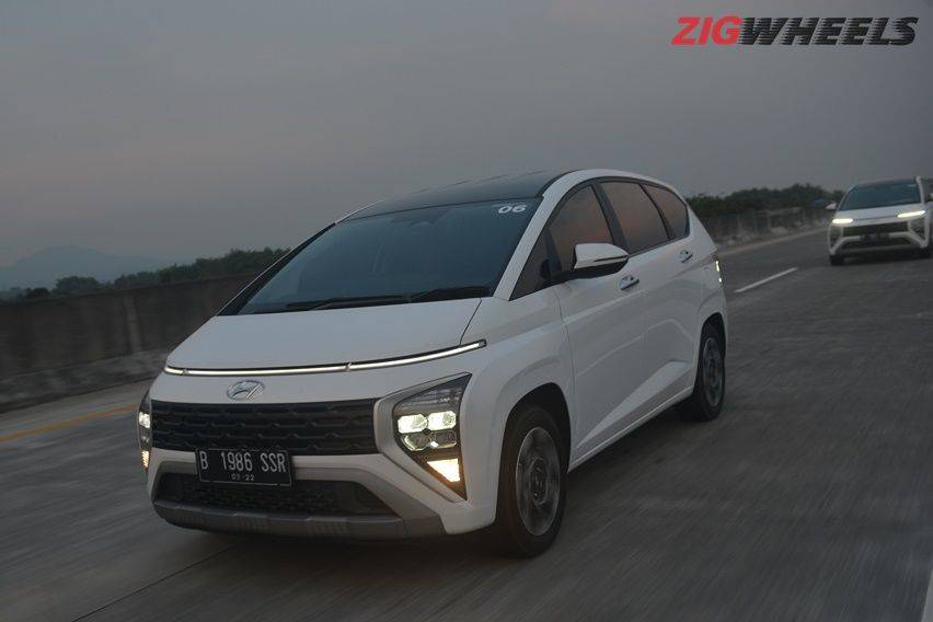 Hyundai Stargazer review