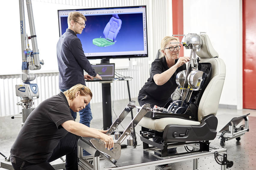 volvo cars seats receive aca approval 1