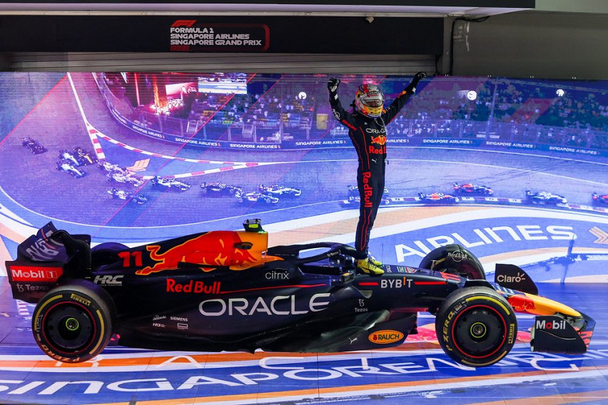 Sergio Pérez wins ‘eventful’ Singapore GP perez wins singapore gp