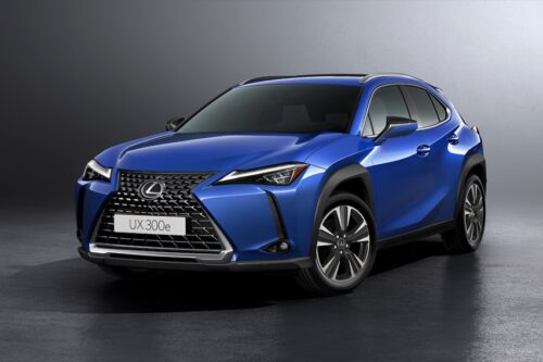 Daya Jelajah Lexus UX 300e 2023 Ditingkatkan Hingga 40 Persen