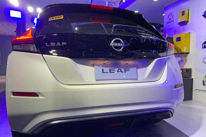 2023 nissan leaf 4