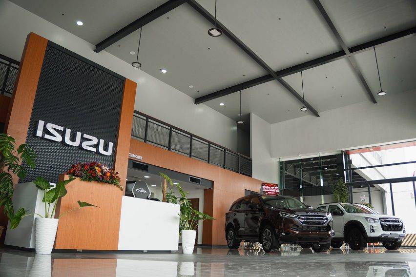 Isuzu Davao Sales Showroom