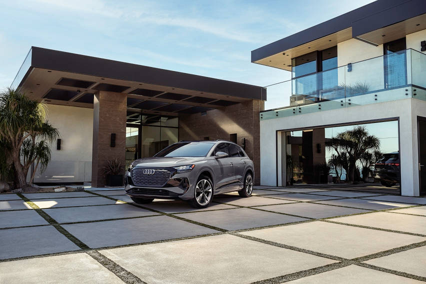 audi e-tron 1