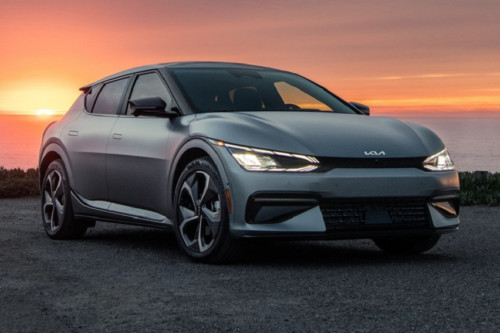 2023 Kia EV6 bags 2022 IIHS TSP+ award