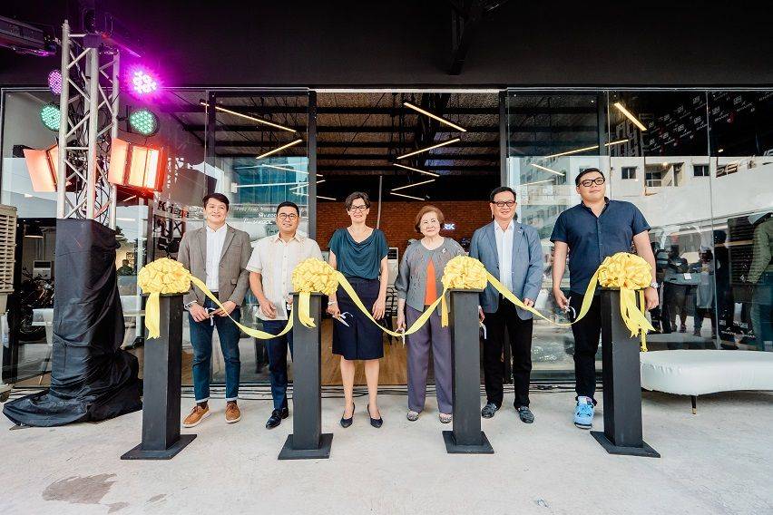 Moto ACCS and VKool Ribbon Cutting