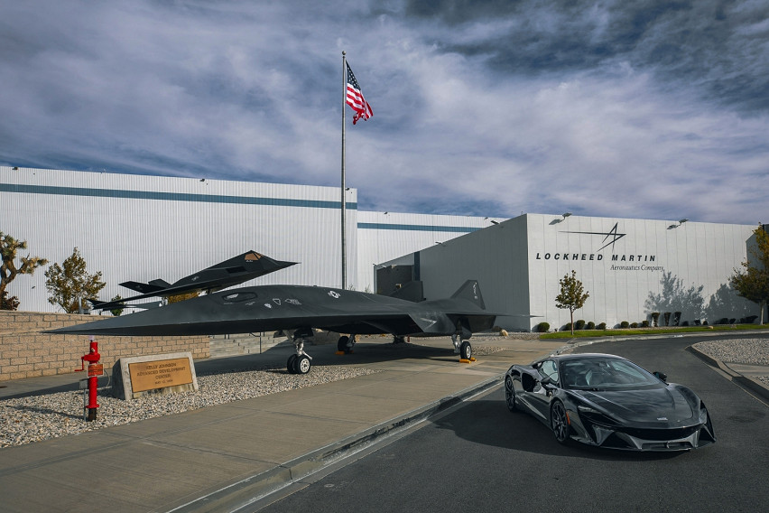 McLaren Automotive, Lockheed Martin Skunk Works to explore futuristic design methods mclaren x lockheed