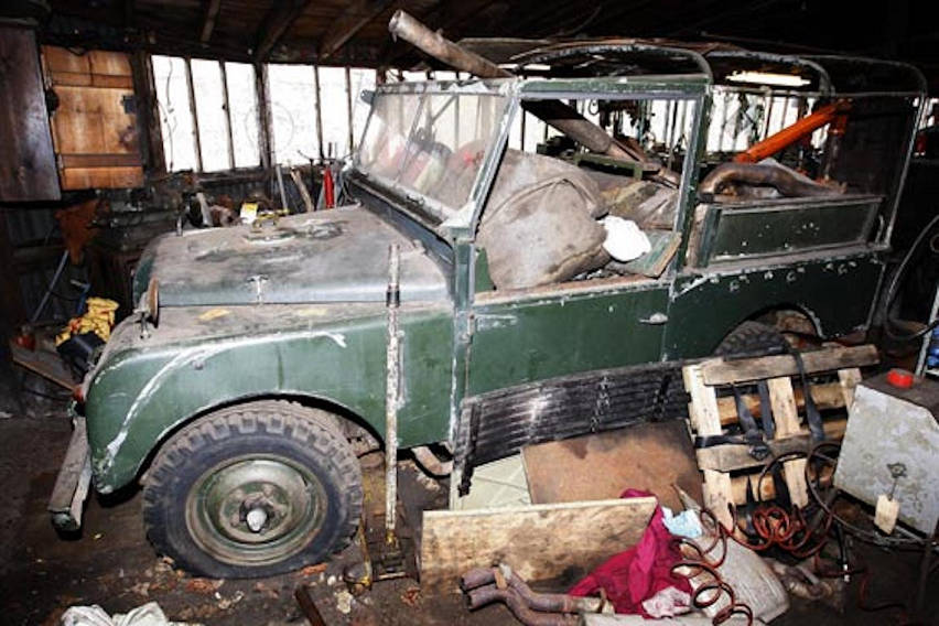 royal 1953 land rover 2