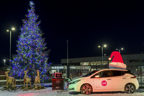 Nissan powers Chrismas lights in UK factory using Leaf EV