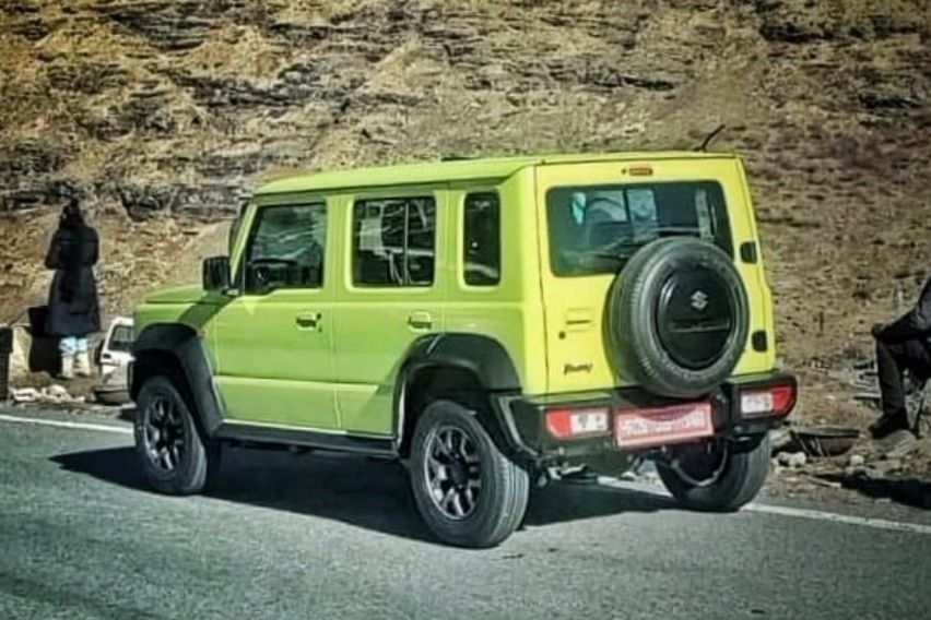 Tanpa Kamuflase, Begini Wujud Nyata Suzuki Jimny 5 Pintu 2023 suzuki jimny 5-door