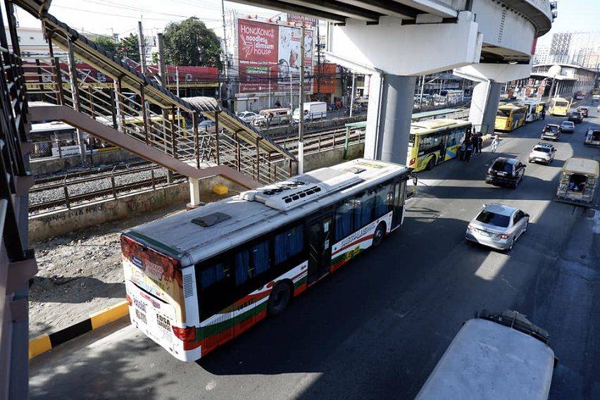 DOTr to privatize EDSA carousel to 'conform to international standards