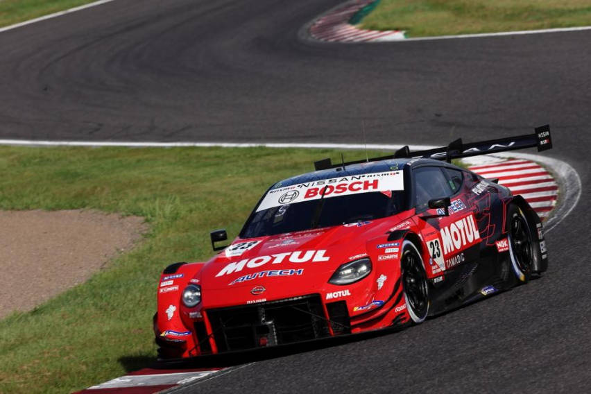 nissan motul autech