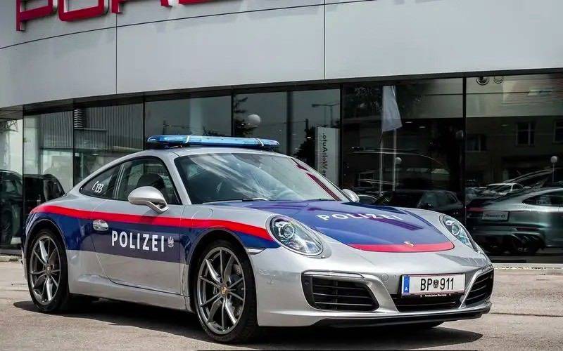 Porsche police car