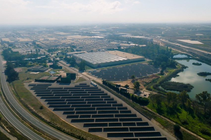 Ford expands solar powerplant in Spain  ford solar power plant in spain