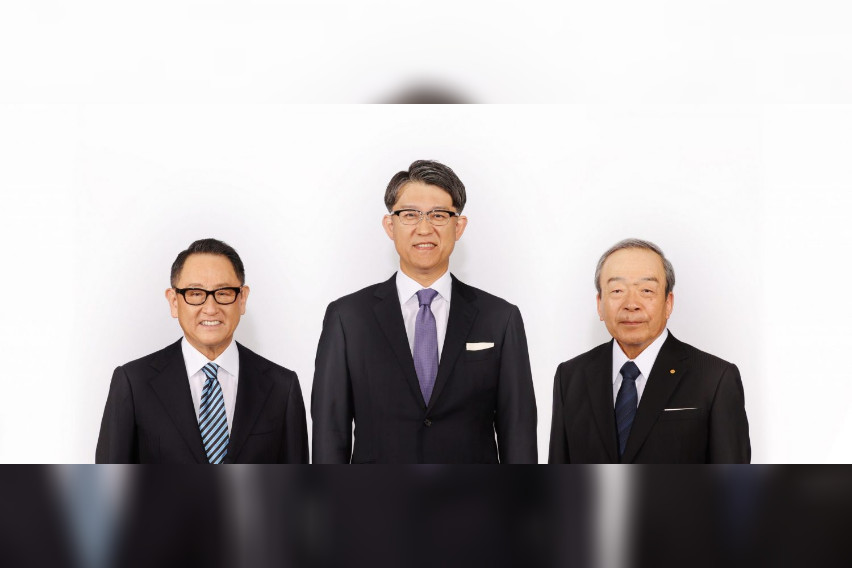 Akio Toyoda to sit as Toyota Chairman toyota changes leadership structure