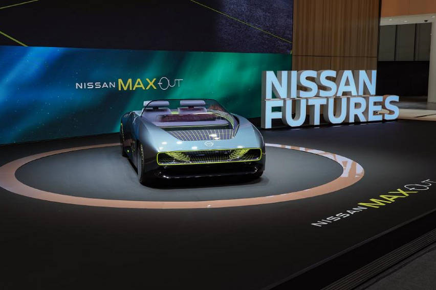 nissan max-out convertible 1
