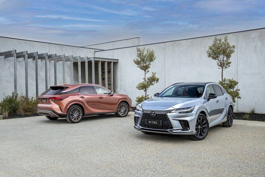 2023 Lexus RX  (L-R) RX 350h Sports Luxury and RX 500h F Sport Performance.