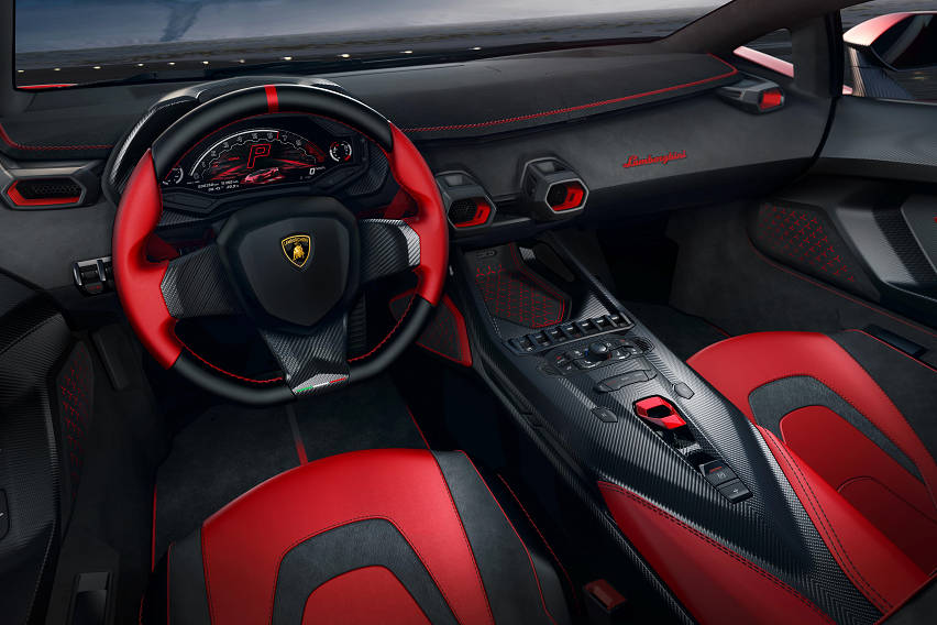 lamborghini invencible interior