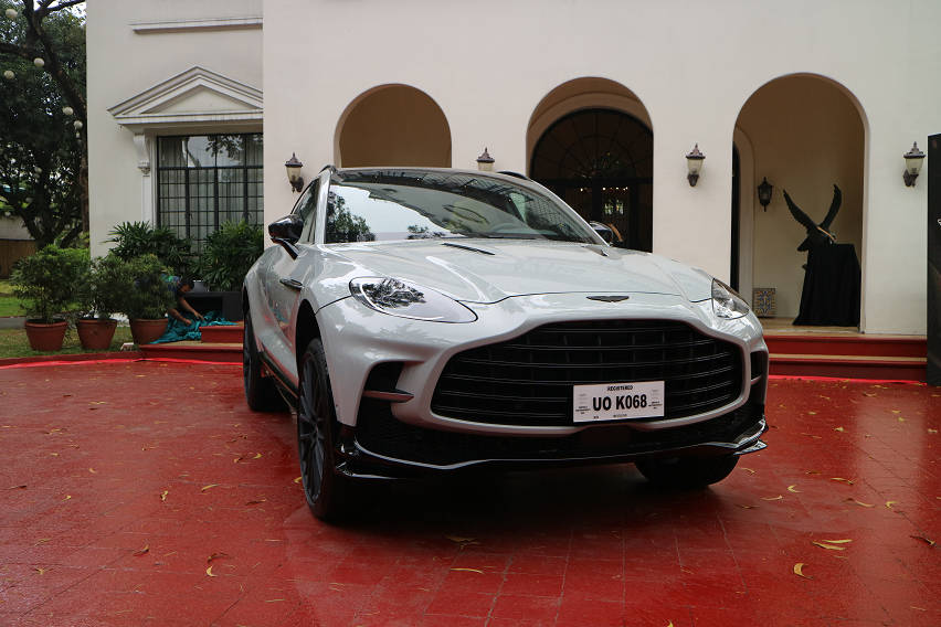 ph-spec aston martin dbx707 5