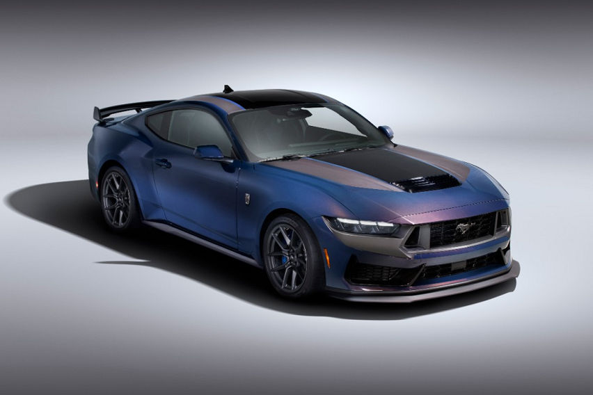 Ford unveils 2024 Mustang ‘Dark Horse’