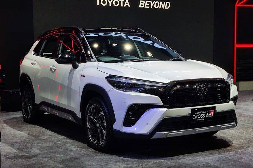 Toyota Corolla Cross GR Sport Hadir di Indonesia