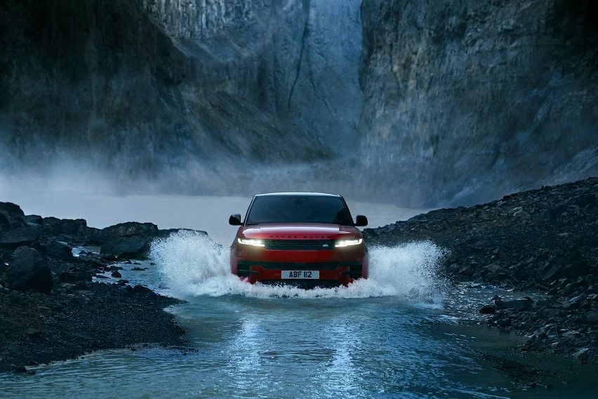 3rd-gen Range Rover Sport now in PH 3rd-gen Range Rover Sport now in PH