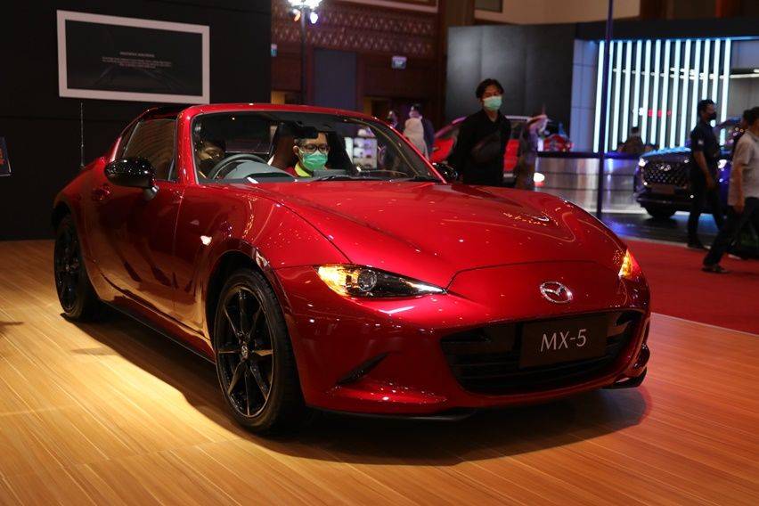 Mazda MX-5 MT