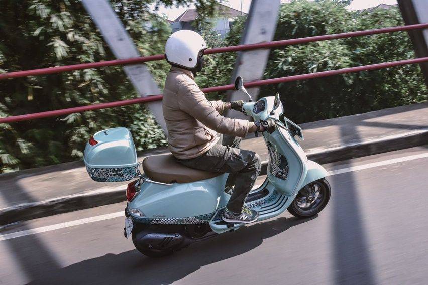 Review Vespa LX 125 i-Get