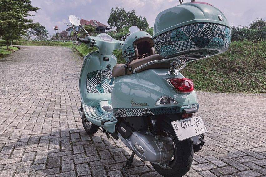 Review Vespa LX 125 i-Get