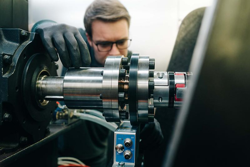 BMW invests in DeepDrive bmw invests in deepdrive 2