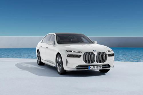 BMW PH brings in fully-electric i7