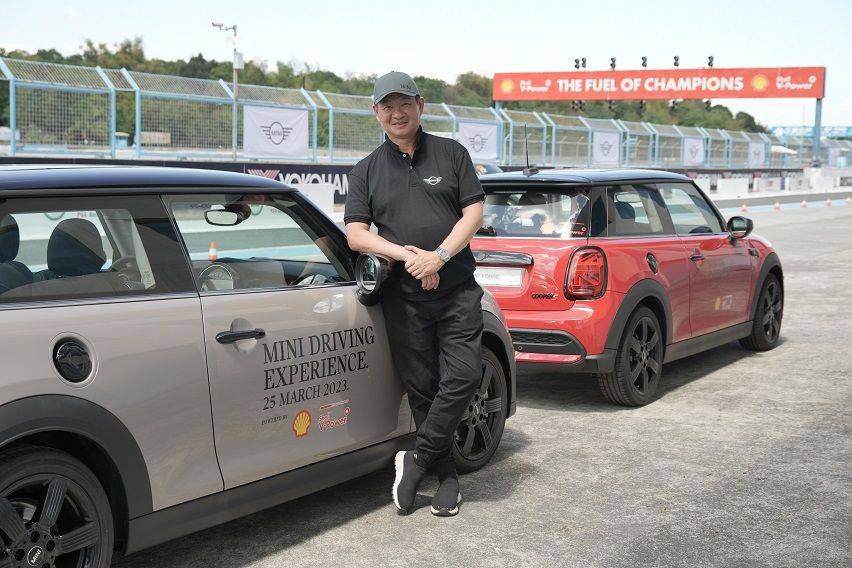 Mini Driving Experience 2023