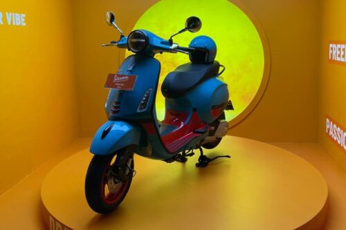 Vespa Primavera Color Vibe Edisi Terbatas Menarik Dikoleksi
