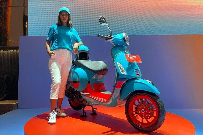 Vespa Primavera Color Vibe