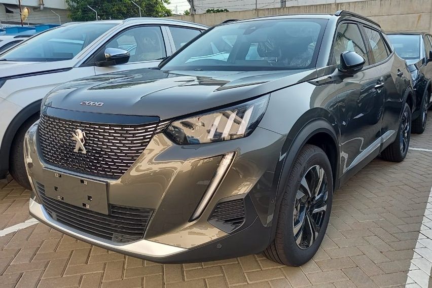 Warna Baru Peugeot 2008 Amazonite Grey, Unit Terbatas! Warna Baru Peugeot 2008 Amazonite Grey, Unit Terbatas!